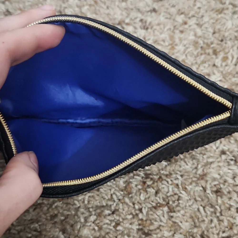 Ipsy Black Textured Makeup Bag
